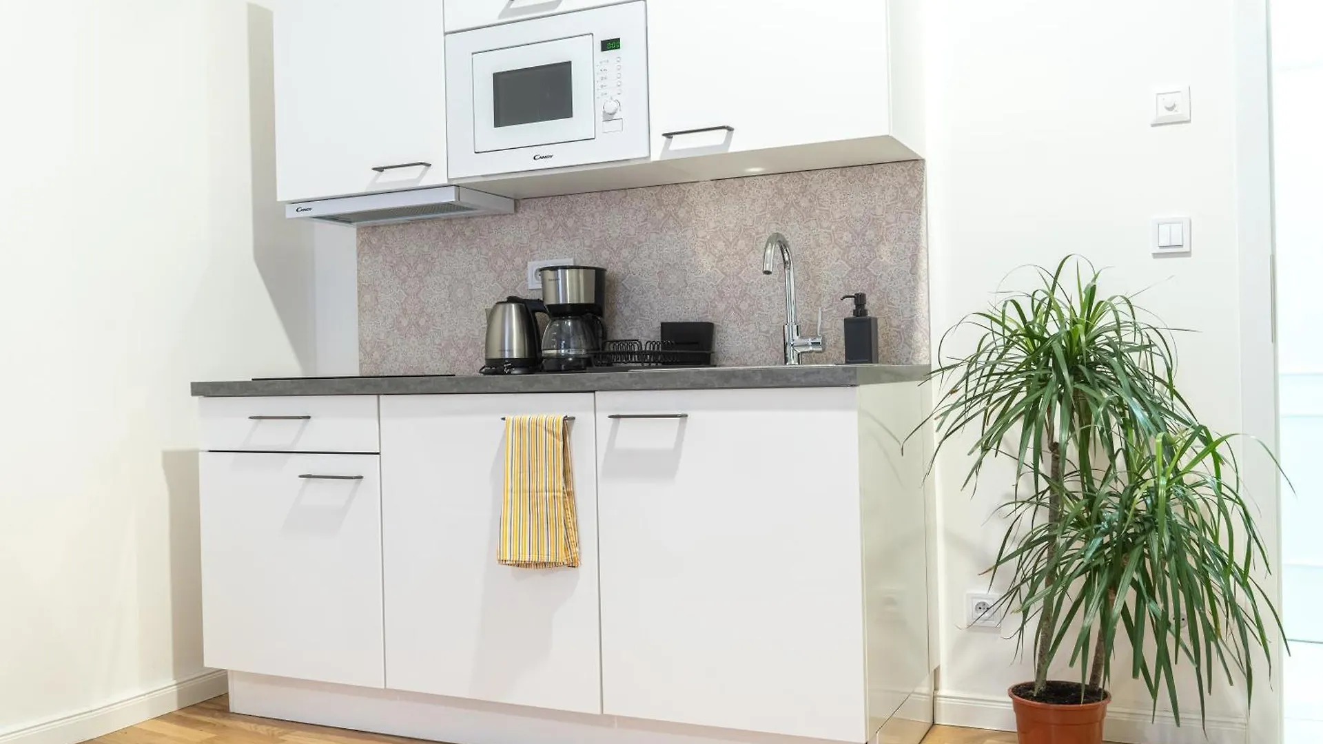 Praha 1 New Just Steps Away From Old Town And The Florence Bus Station 捷克