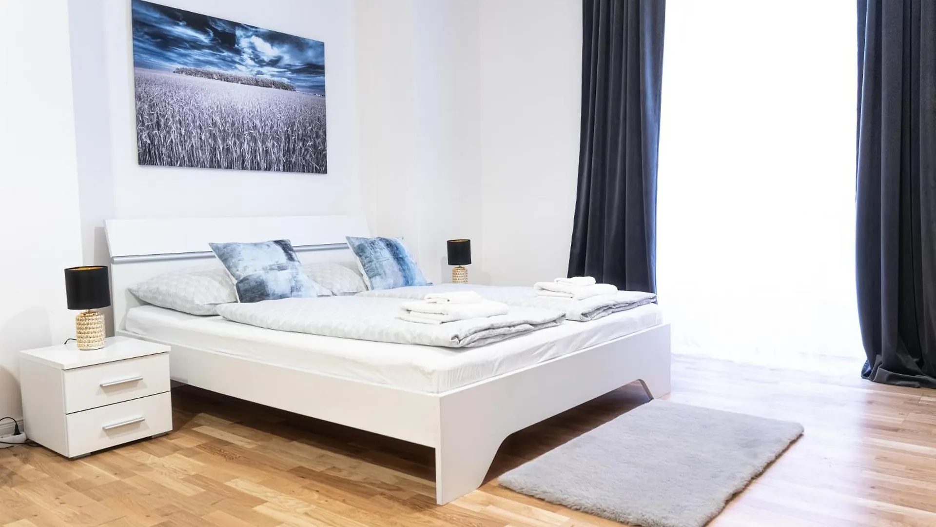 Praha 1 New Just Steps Away From Old Town And The Florence Bus Station 公寓